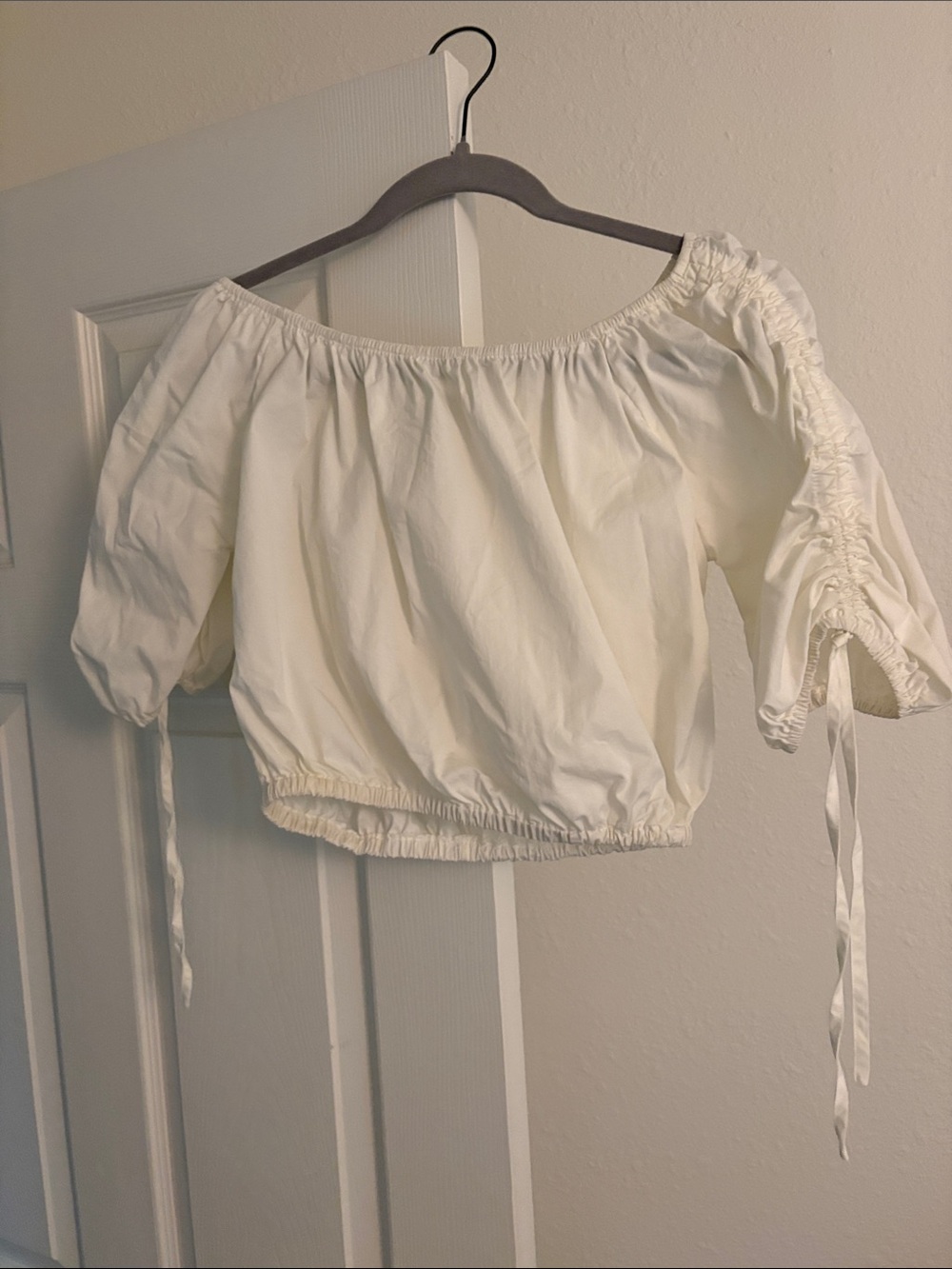 White Off-Shoulder Ruched Sleeve Crop Top